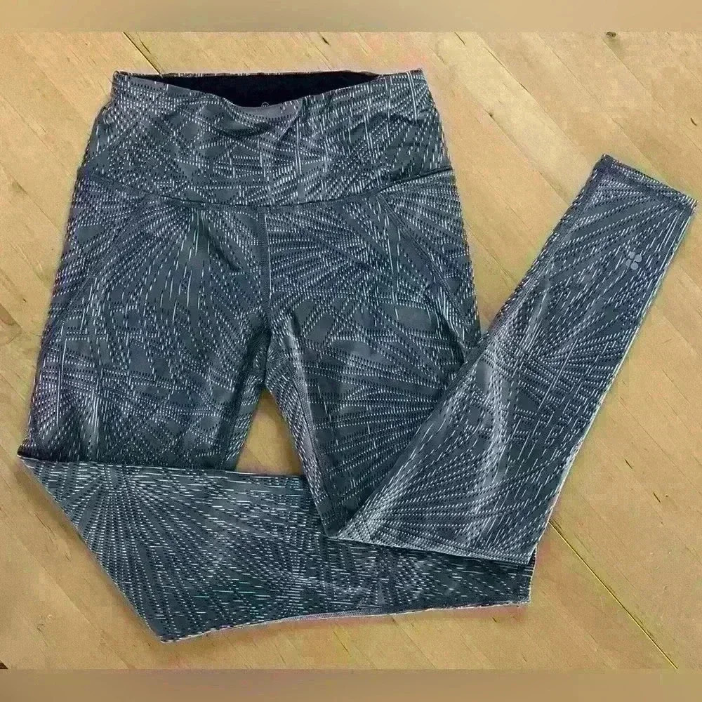 EUC Sweaty Betty The Power 7/8 Length Leggings Women’s Sz XXS Yoga Pants Gray